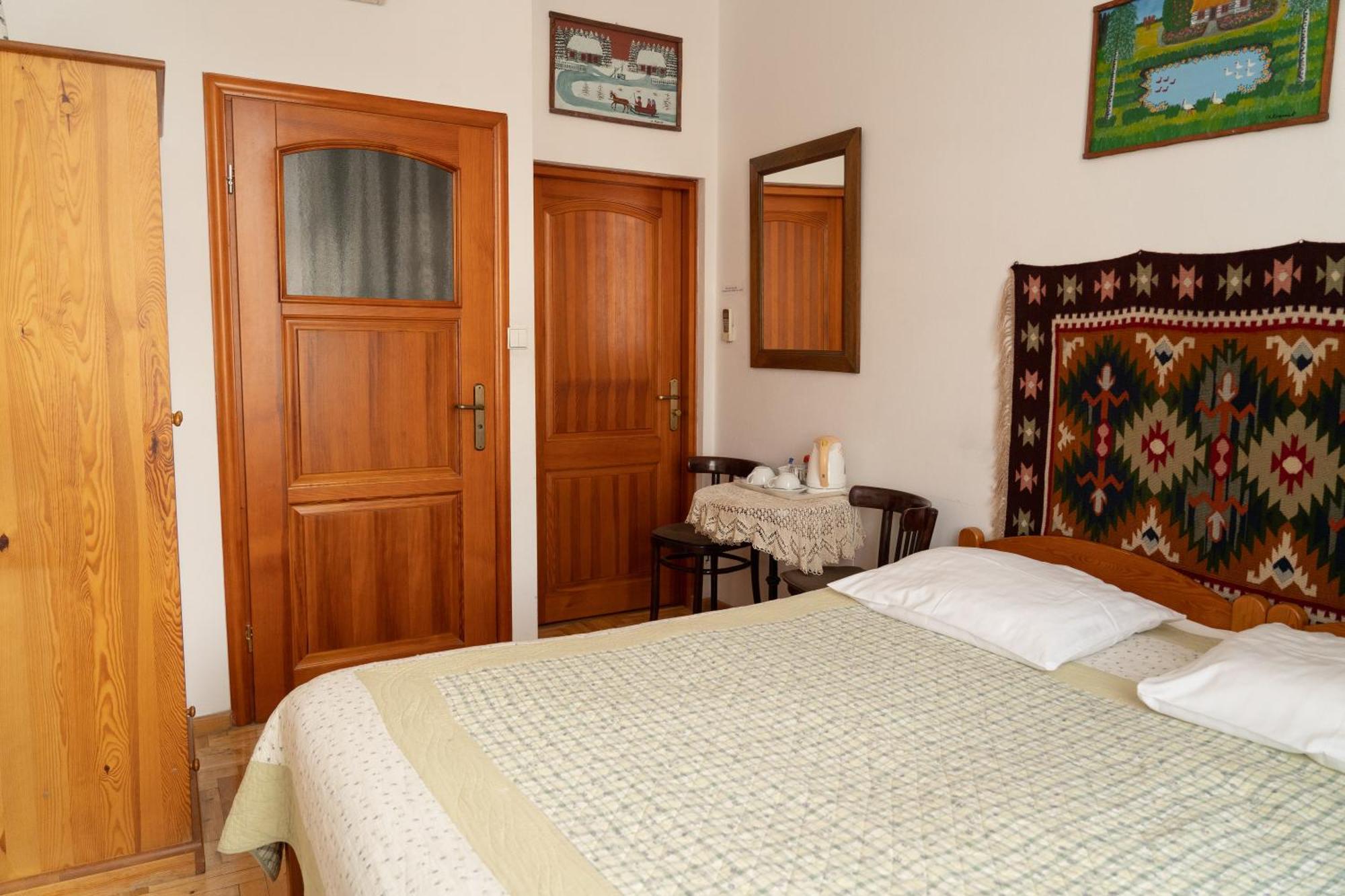 كراكوفيا Kolory Guest House المظهر الخارجي الصورة